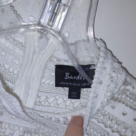 New Bardot Vivian White Dress 6 Long Sleeves Sheer - Picture 8 of 9
